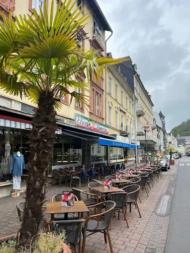 Eiscafé Venezia mit Außengastronomie in der Innenstadt von Bad Ems
